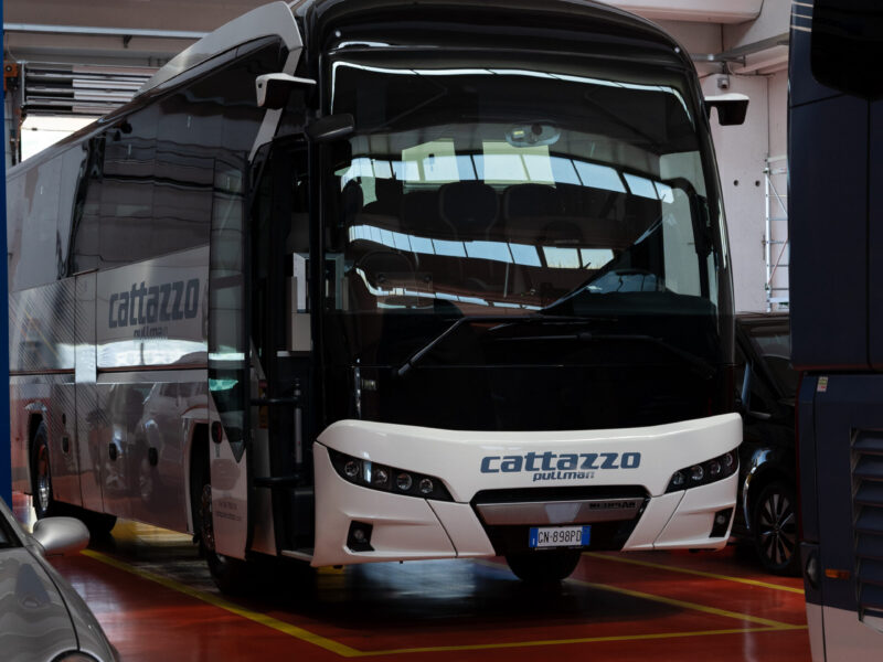 NEOPLAN Tourliner 54 posti - Cattazzo pullman