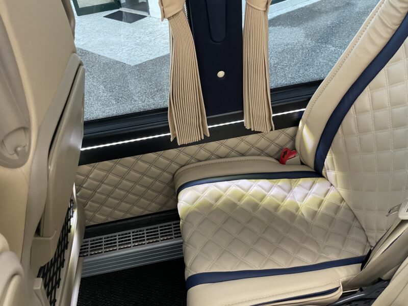 noleggio IVECO 30 posti - Cattazzo pullman