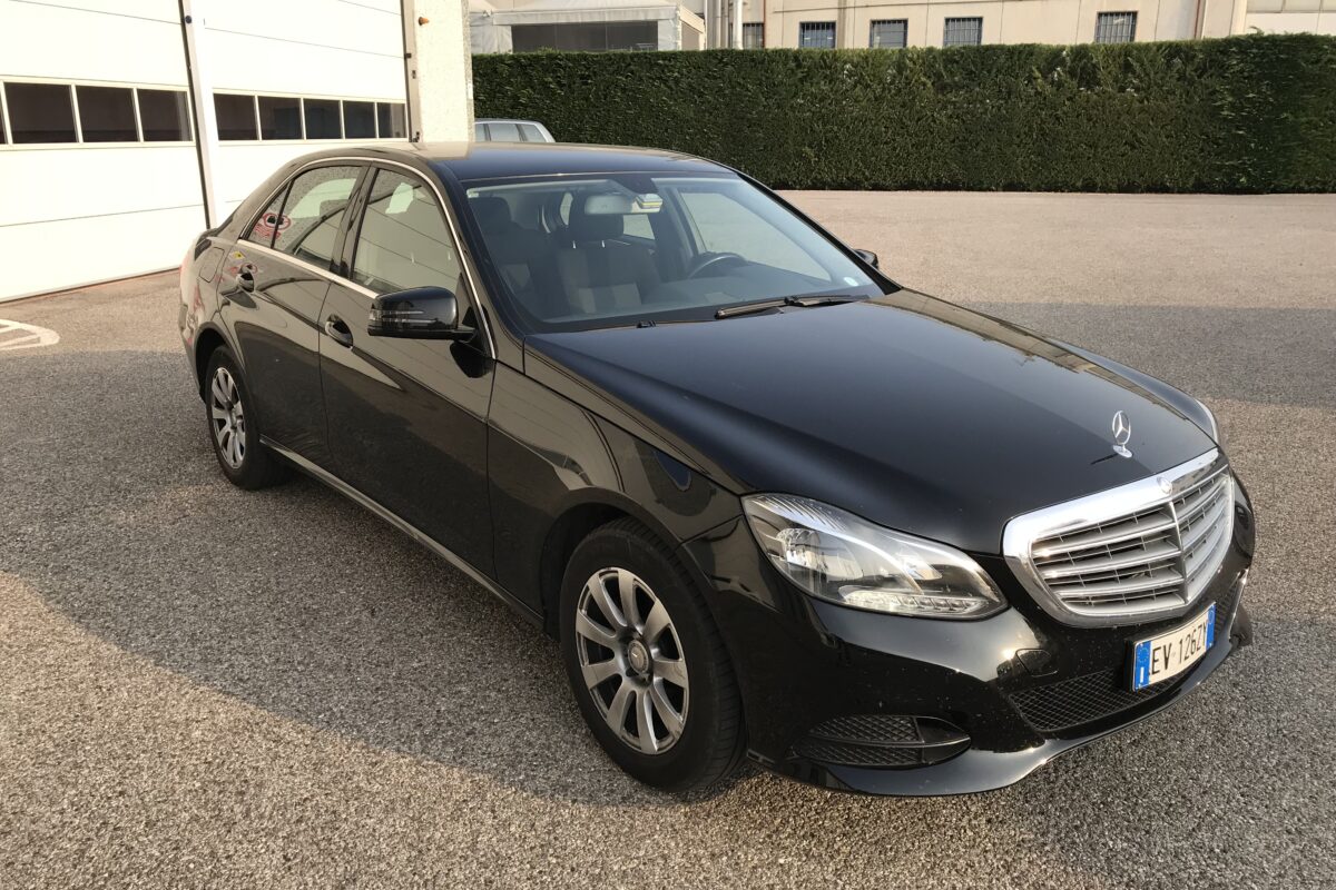 noleggio Mercedes - Benz E Berlina Sedan - Cattazzo pullman