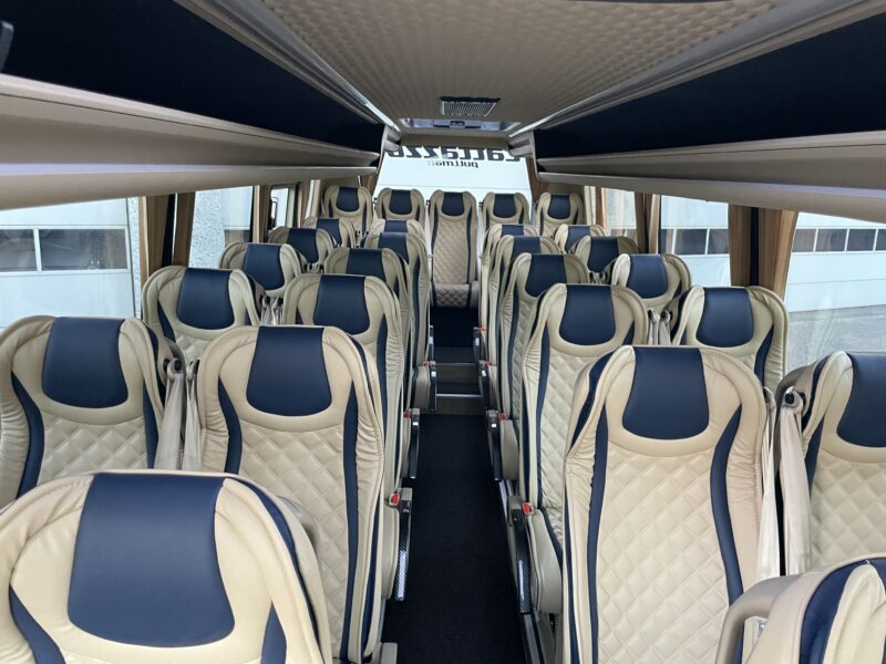 noleggio IVECO 30 posti - Cattazzo pullman