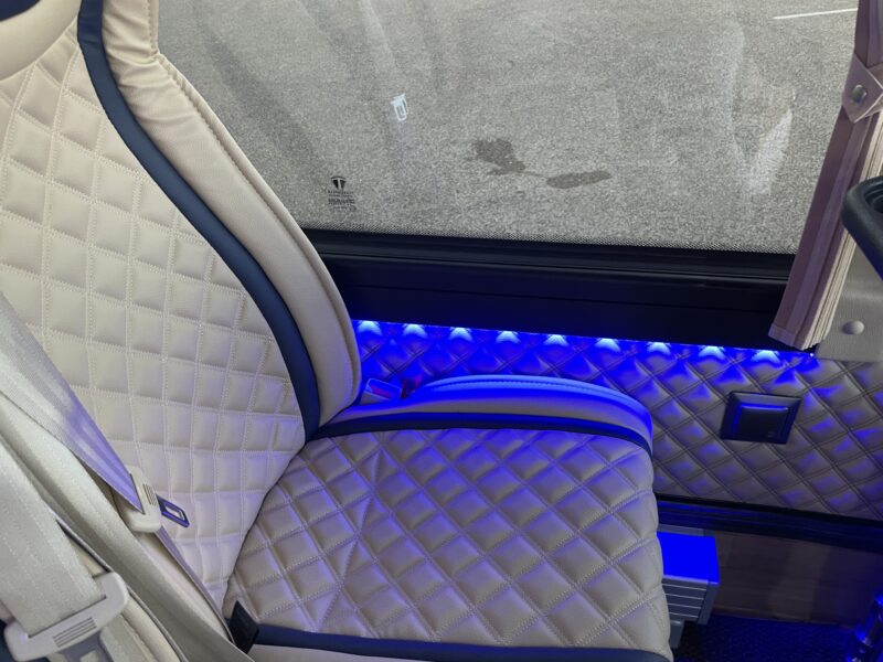 noleggio IVECO 30 posti - Cattazzo pullman