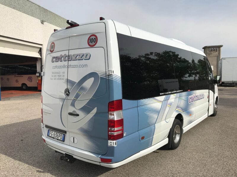 noleggio Mercedes - Benz Sprinter Tourline 20 posti - Cattazzo pullman
