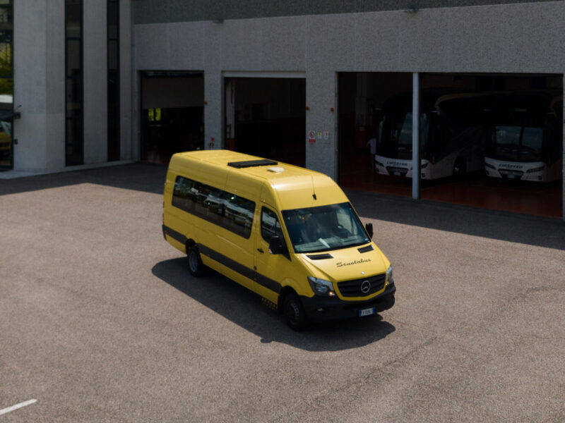 noleggio SCUOLABUS dai 30 ai 50 posti - Cattazzo pullman