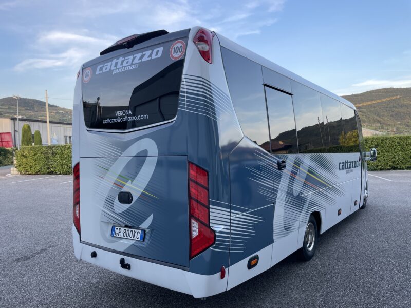 noleggio IVECO 30 posti - Cattazzo pullman